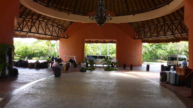 ai107.photobucket.com_albums_m301_pedrotdi150_Mexico_P1130881_zpst451ik9t.jpg