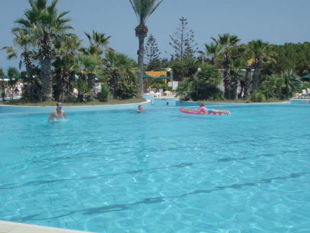 ai1074.photobucket.com_albums_w401_Septuni_CIMG4866_zps25349798.jpg