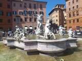 ai1077.photobucket.com_albums_w465_pedechinelo_Roma_20Maio_202012_th_DSC_0185.jpg
