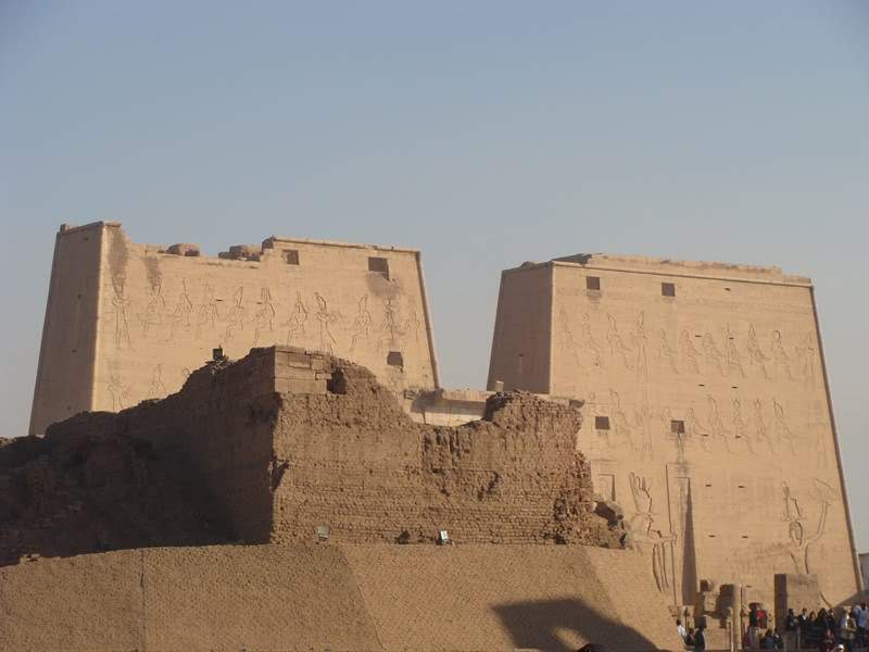 ai1080.photobucket.com_albums_j334_jnunes1977_Abu_SONY_Egipto2010691800x600.jpg
