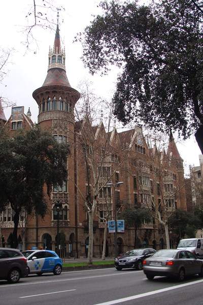ai1080.photobucket.com_albums_j334_jnunes1977_Barcelona_Barcelona2013009800x600_zps77bee22e.jpg