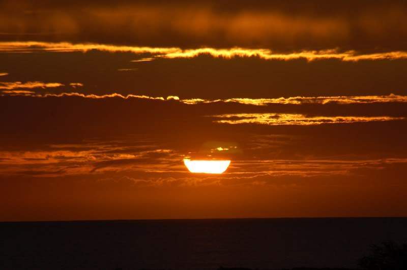 ai1080.photobucket.com_albums_j334_jnunes1977_Cabo_20Verde_SAL_pordosol3800x600.jpg