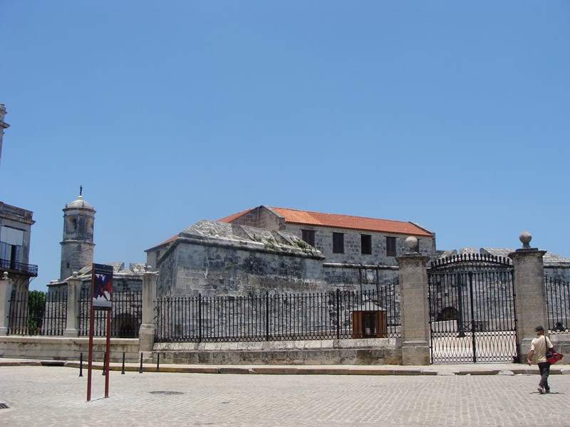 ai1080.photobucket.com_albums_j334_jnunes1977_Cuba_Havana_CUBA_MAIO2009_4GB859800x600.jpg