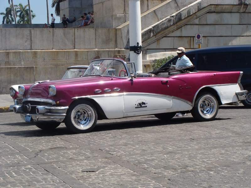 ai1080.photobucket.com_albums_j334_jnunes1977_Cuba_Havana_CUBA_MAIO2009_4GB_II281800x600.jpg