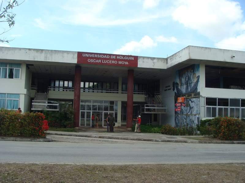 ai1080.photobucket.com_albums_j334_jnunes1977_Cuba_Holguin_CUBA_MAIO2009_4GB110800x600.jpg