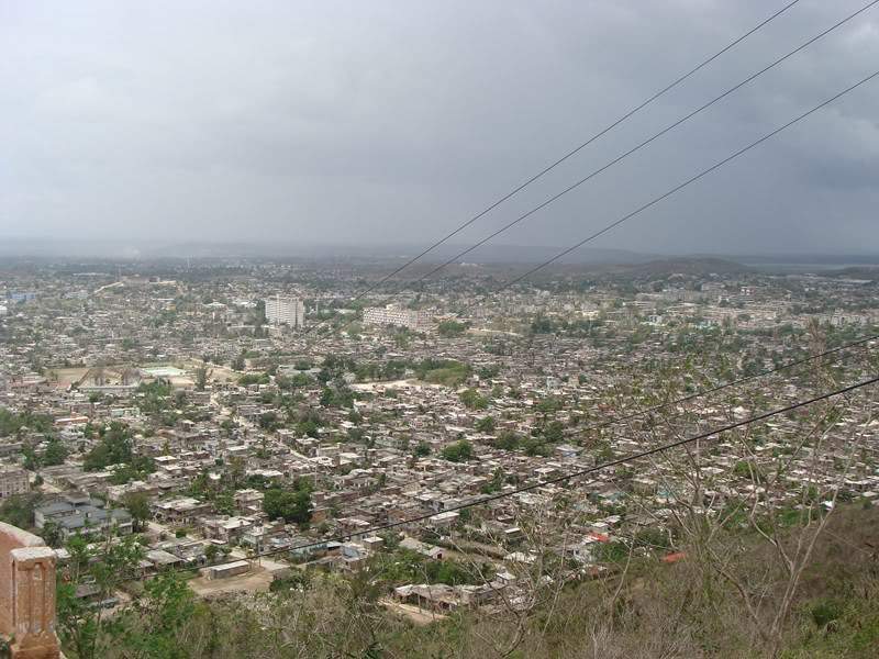 ai1080.photobucket.com_albums_j334_jnunes1977_Cuba_Holguin_CUBA_MAIO2009_4GB188800x600.jpg