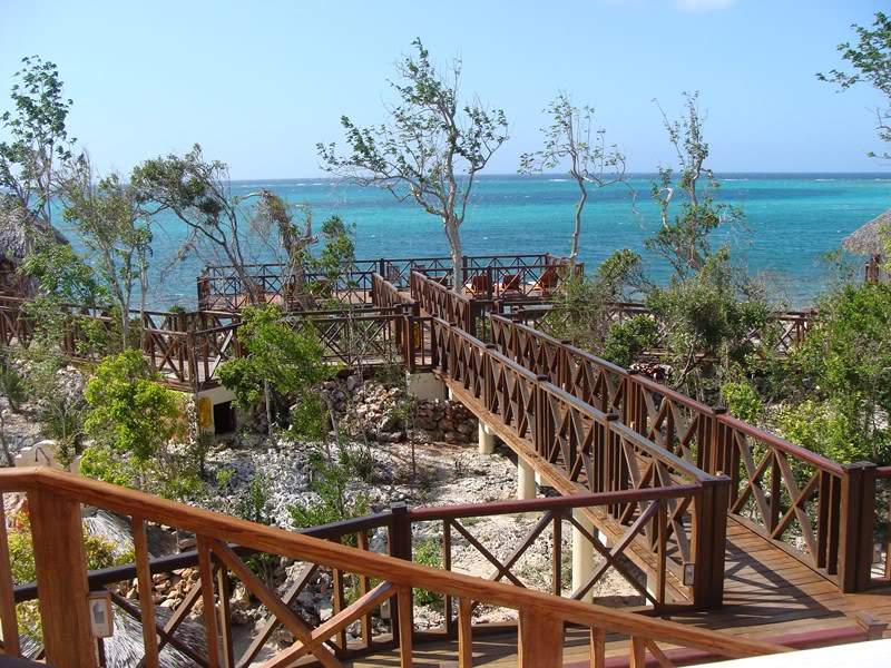 ai1080.photobucket.com_albums_j334_jnunes1977_Cuba_Paradisus_CUBA_MAIO2009_1GB050800x600.jpg
