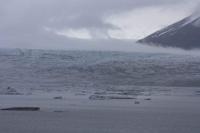 ai1080.photobucket.com_albums_j334_jnunes1977_islandia_201_islandia327800x600.jpg