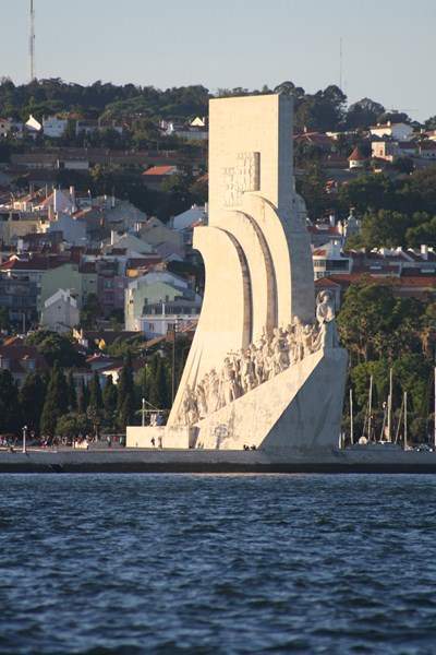 ai1080.photobucket.com_albums_j334_jnunes1977_Lisboa_Tejo_423800x600.jpg