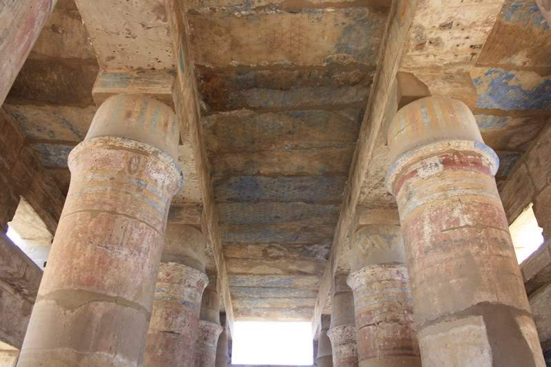 ai1080.photobucket.com_albums_j334_jnunes1977_luxor_egipto20102042800x600.jpg