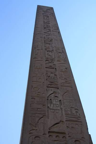 ai1080.photobucket.com_albums_j334_jnunes1977_luxor_egipto20102116800x600.jpg
