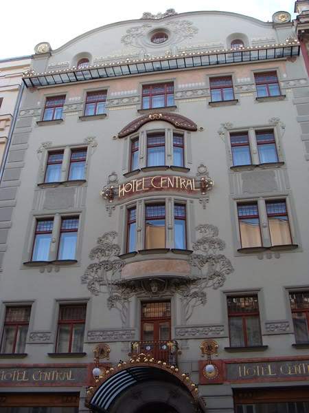 ai1080.photobucket.com_albums_j334_jnunes1977_Praga_Hotel_praga1323Copiar.jpg