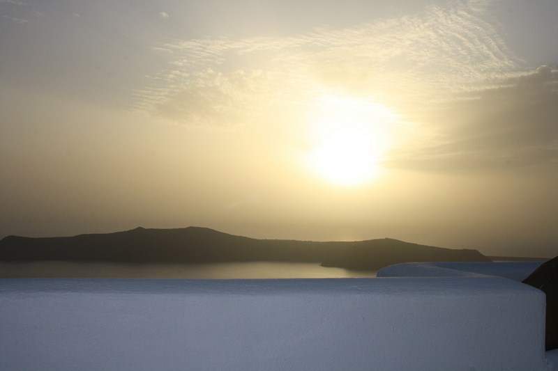 ai1080.photobucket.com_albums_j334_jnunes1977_Santorini_santorini246800x600.jpg