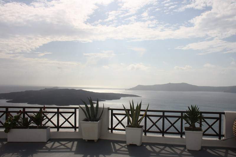 ai1080.photobucket.com_albums_j334_jnunes1977_Santorini_santorini631800x600.jpg