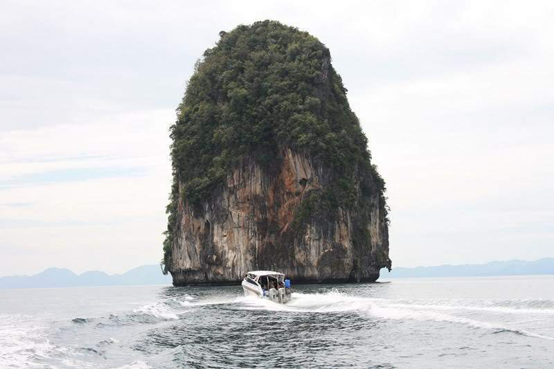 ai1080.photobucket.com_albums_j334_jnunes1977_Tailandia_praia_Tailandia1120800x600.jpg