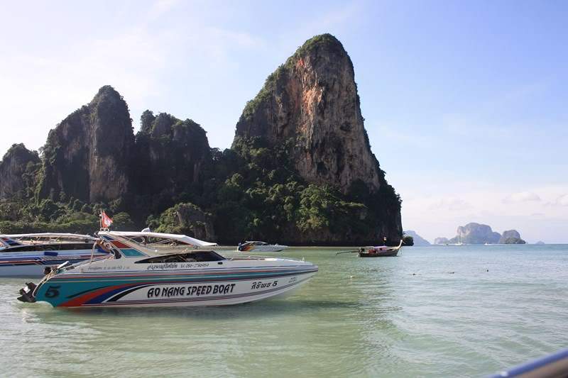 ai1080.photobucket.com_albums_j334_jnunes1977_Tailandia_praia_Tailandia521800x600.jpg