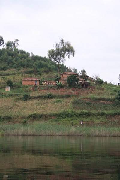 ai1080.photobucket.com_albums_j334_jnunes1977_Uganda_20__20Dia_2014_uganda3669800x600.jpg
