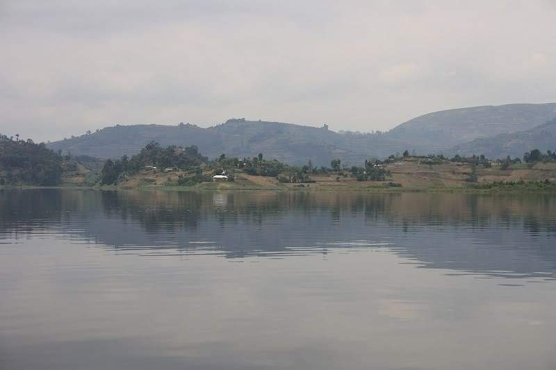 ai1080.photobucket.com_albums_j334_jnunes1977_Uganda_20__20Dia_2014_uganda3681800x600.jpg