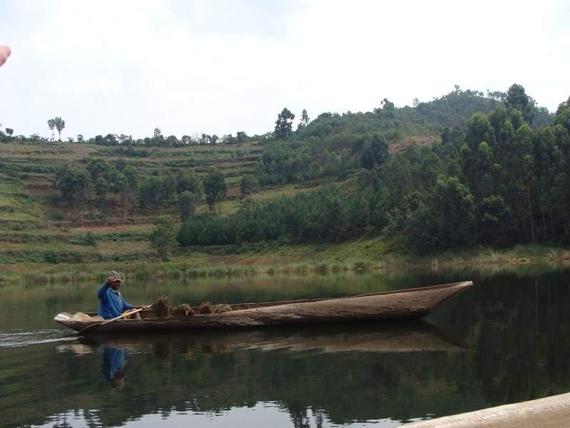 ai1080.photobucket.com_albums_j334_jnunes1977_Uganda_20__20Dia_2014_ugandas1283800x600.jpg