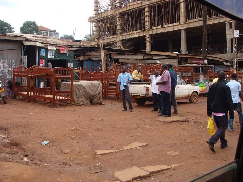 ai1080.photobucket.com_albums_j334_jnunes1977_ugandas012800x600.jpg