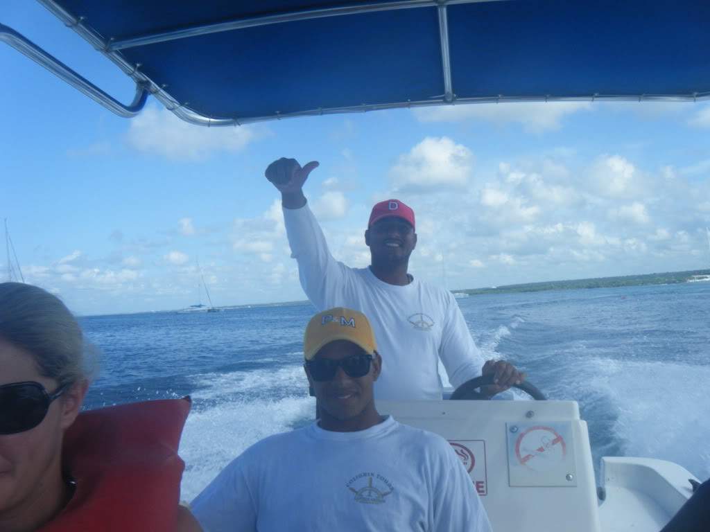 ai1081.photobucket.com_albums_j354_miazita_PuntaCana2011173.jpg