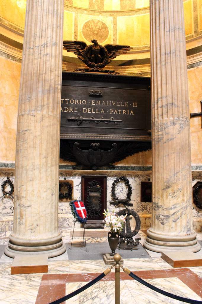 ai1167.photobucket.com_albums_q629_Arkantos83_Roma_IMG_3305.jpg