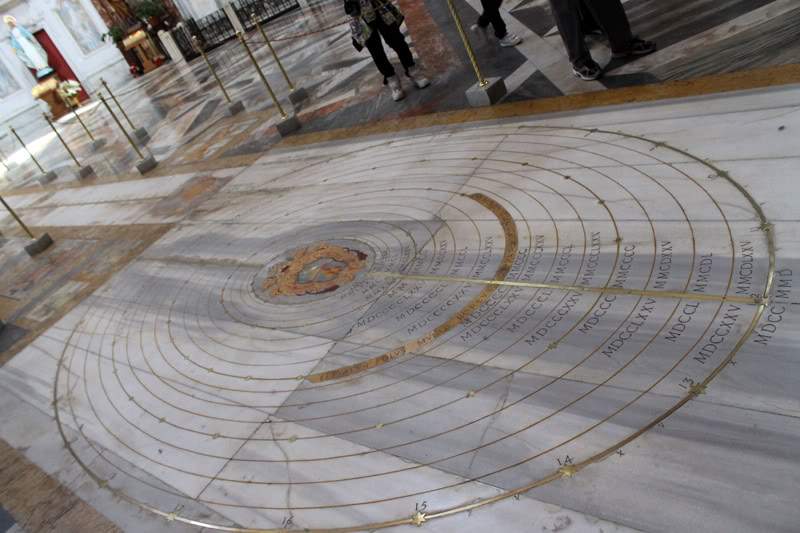 ai1167.photobucket.com_albums_q629_Arkantos83_Roma_IMG_3653.jpg