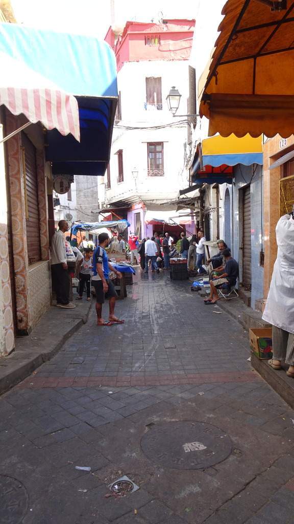ai1172.photobucket.com_albums_r564_debibu_Casablanca_DSC00456_zpserkviu1u.jpg