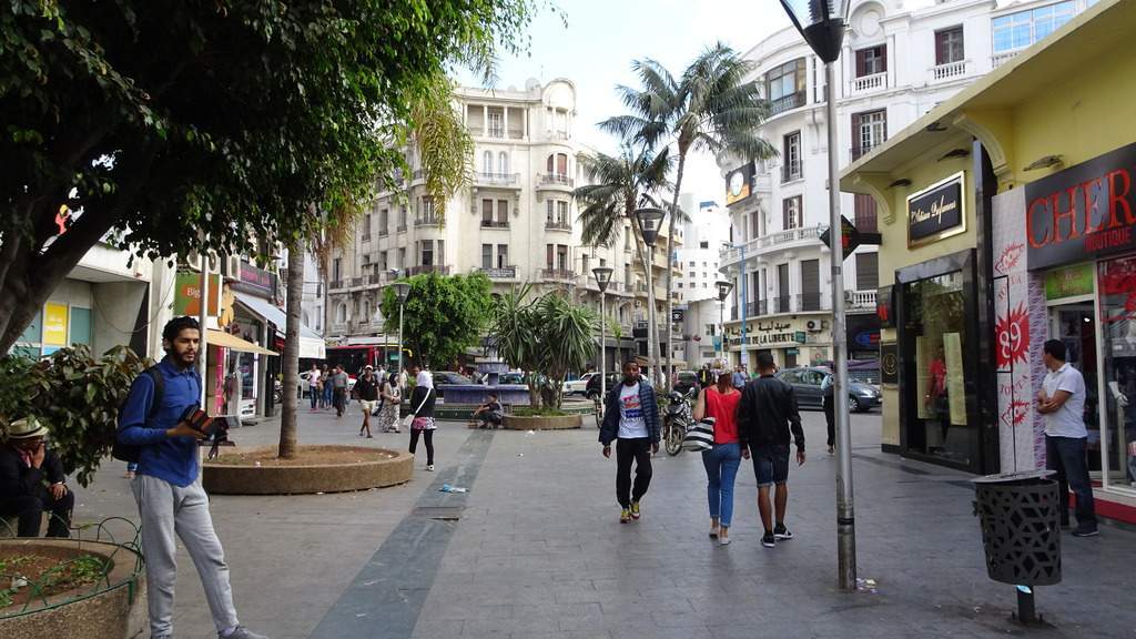ai1172.photobucket.com_albums_r564_debibu_Casablanca_DSC00471_zpsnosnaykb.jpg