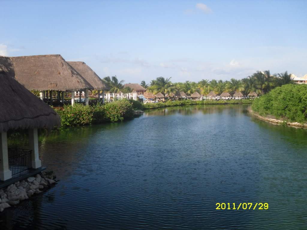 ai1178.photobucket.com_albums_x377_Evy891_SDC10067.jpg