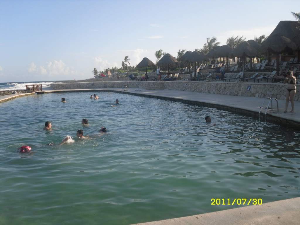 ai1178.photobucket.com_albums_x377_Evy891_SDC10091.jpg