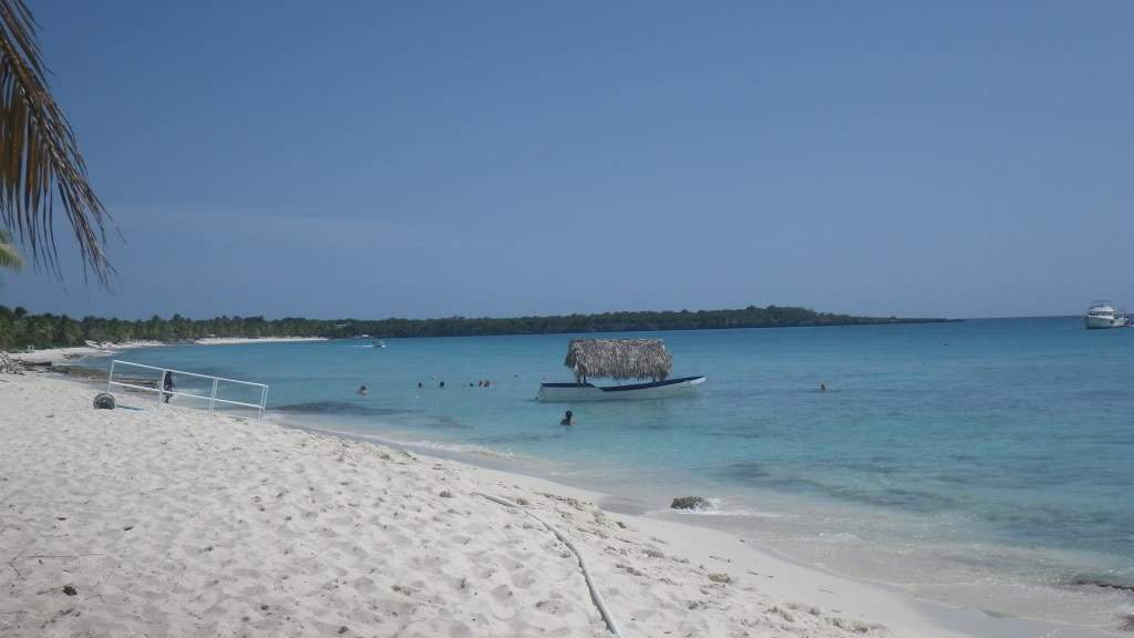 ai1184.photobucket.com_albums_z340_margaridaferreira_REpDom220.jpg