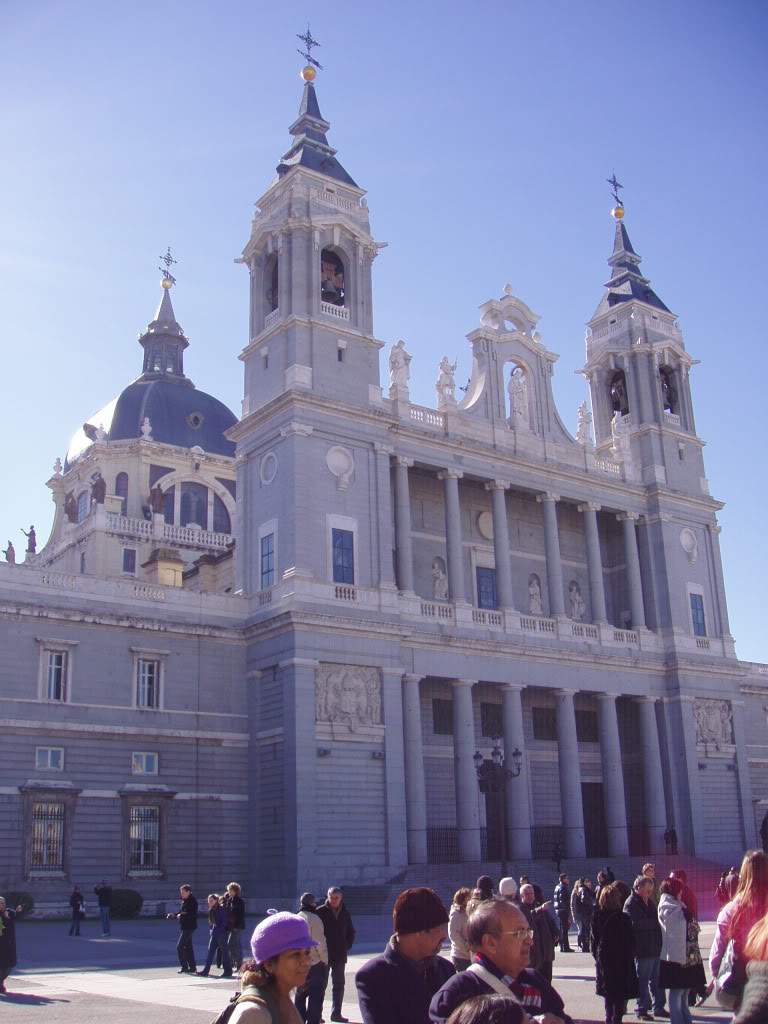ai1195.photobucket.com_albums_aa385_freespirit811_FotosMadrid207.jpg