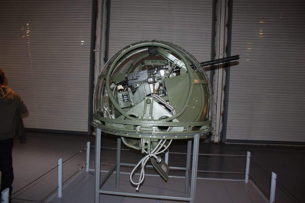 ai1200.photobucket.com_albums_bb329_RuiMSa_NovaIorque_Dia31Intrepid_IMG_4775.jpg