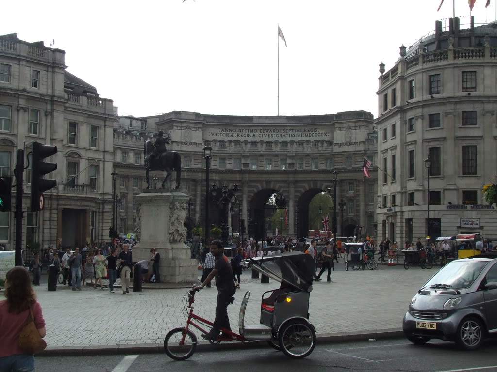 ai1201.photobucket.com_albums_bb348_filipecastanho85_londres190.jpg