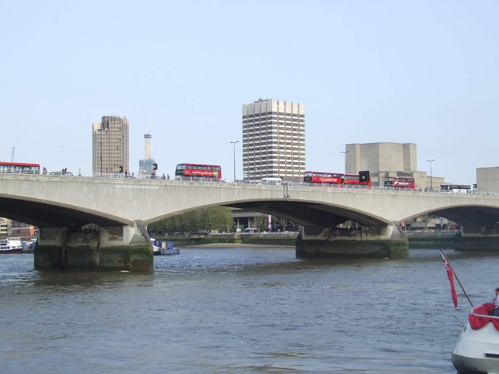 ai1201.photobucket.com_albums_bb348_filipecastanho85_londres224.jpg