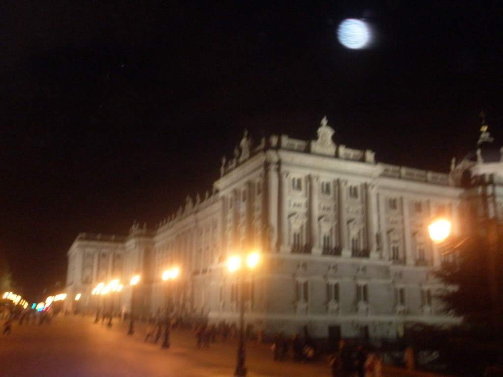 ai1201.photobucket.com_albums_bb359_taniapinto13_Madrid_361.jpg