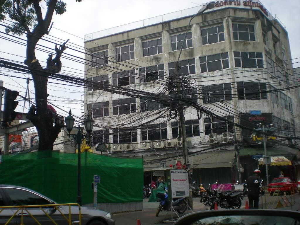 ai1209.photobucket.com_albums_cc391_gogowrc_TAILANDIA_DSCN0039.jpg