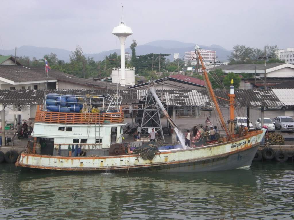 ai1209.photobucket.com_albums_cc391_gogowrc_TAILANDIA_DSCN2032.jpg