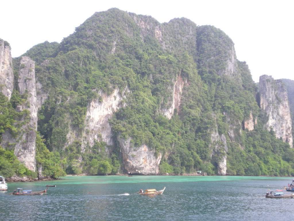 ai1209.photobucket.com_albums_cc391_gogowrc_TAILANDIA_DSCN2089.jpg