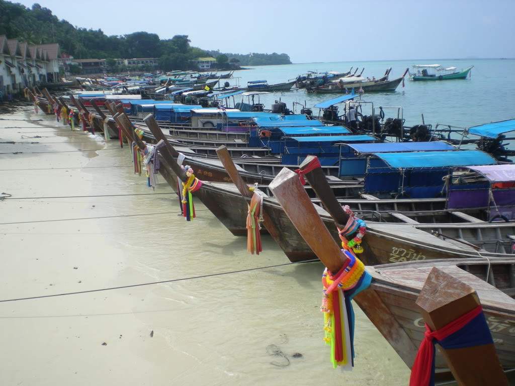 ai1209.photobucket.com_albums_cc391_gogowrc_TAILANDIA_DSCN2105.jpg