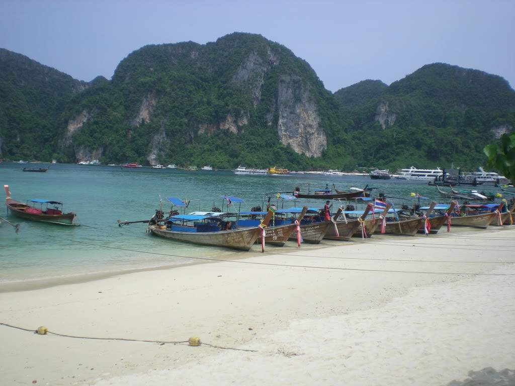 ai1209.photobucket.com_albums_cc391_gogowrc_TAILANDIA_DSCN2136.jpg