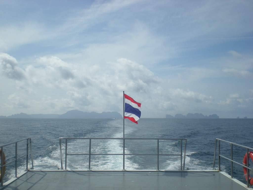 ai1209.photobucket.com_albums_cc391_gogowrc_TAILANDIA_DSCN2807.jpg