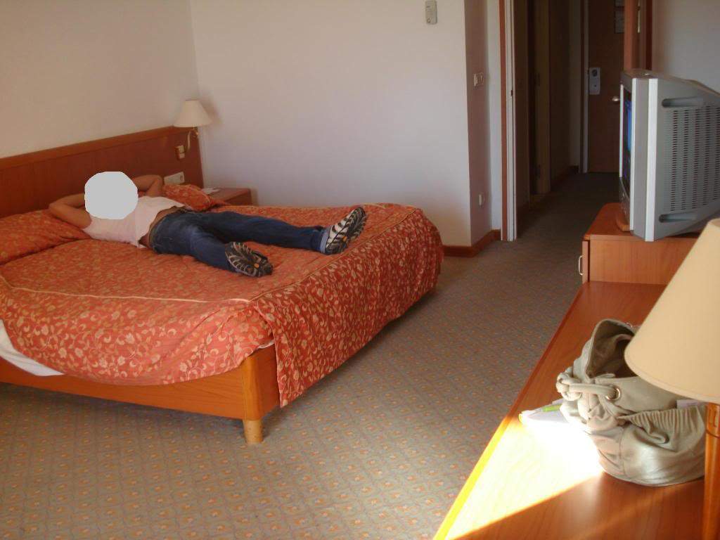 ai1220.photobucket.com_albums_dd451_Teresa_Raquel_Tunisia_201_2b4c8b6c62545acc324ef2fa2f708423.jpg