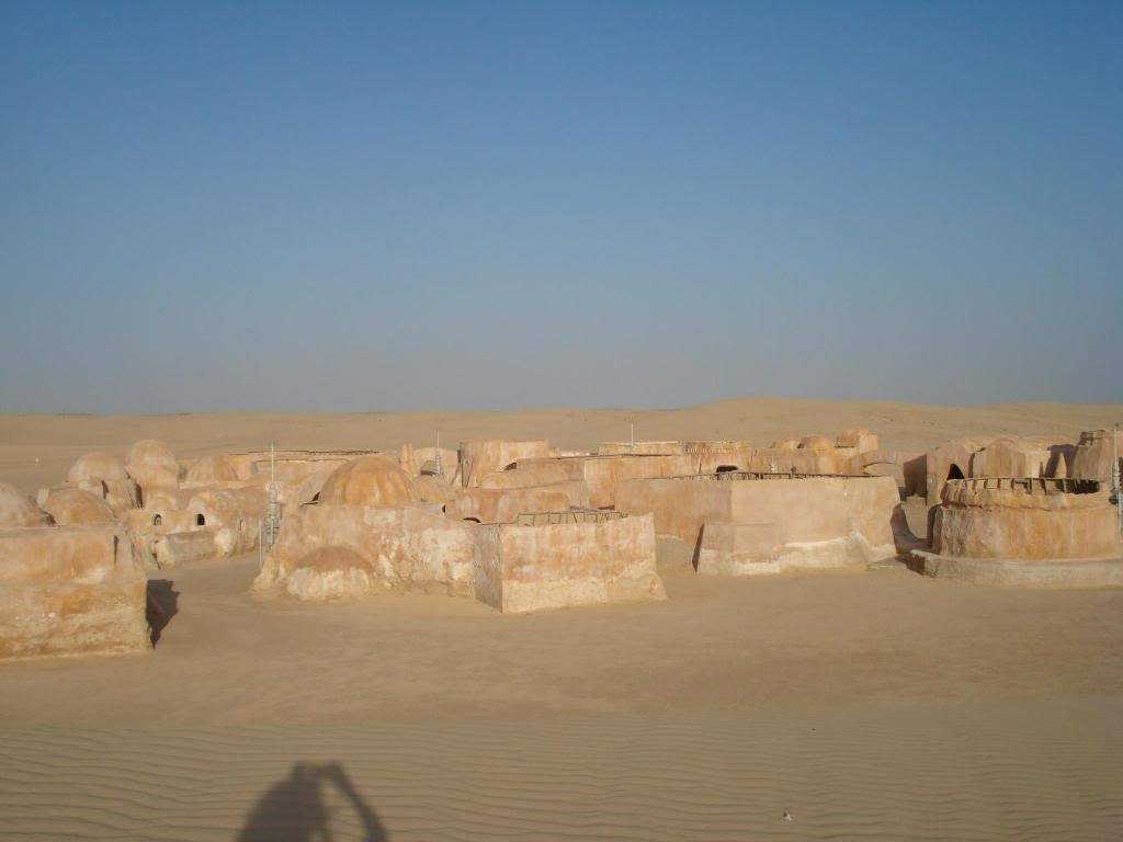 ai1220.photobucket.com_albums_dd451_Teresa_Raquel_Tunisia_203_20Dia_StarWars2.jpg