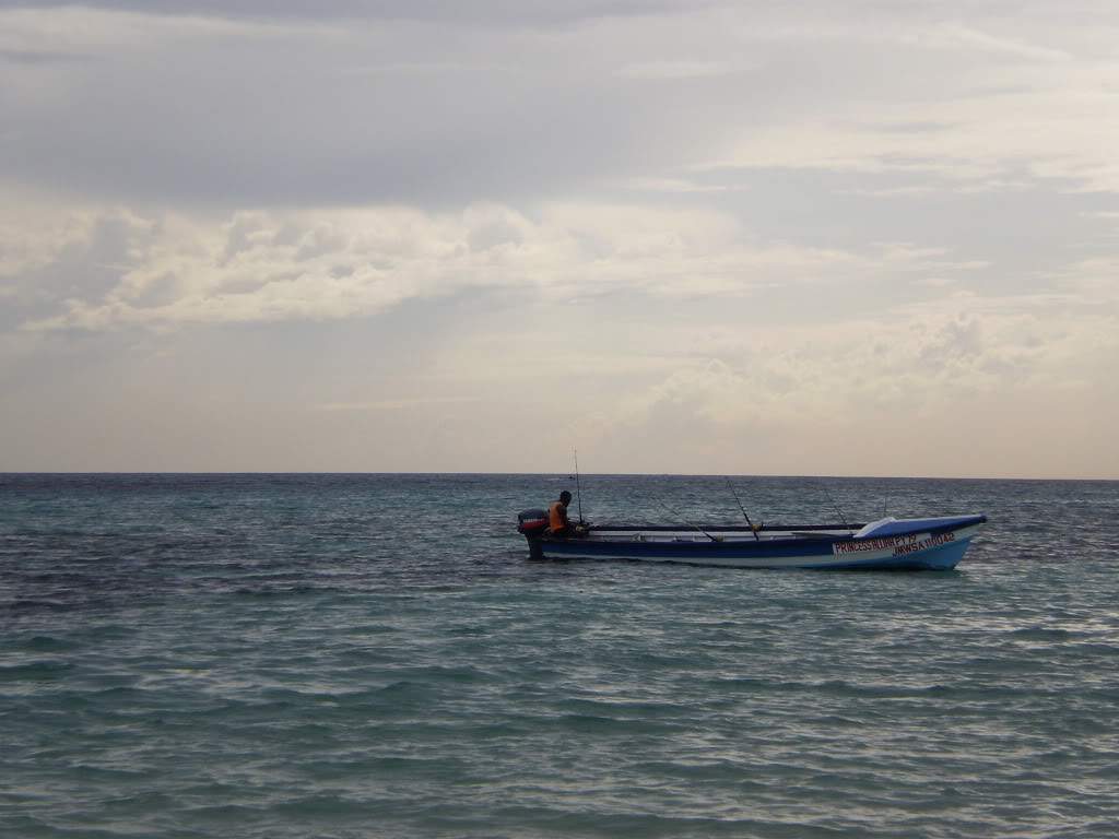 ai1226.photobucket.com_albums_ee417_viajantedoalem_praia_PC110122.jpg