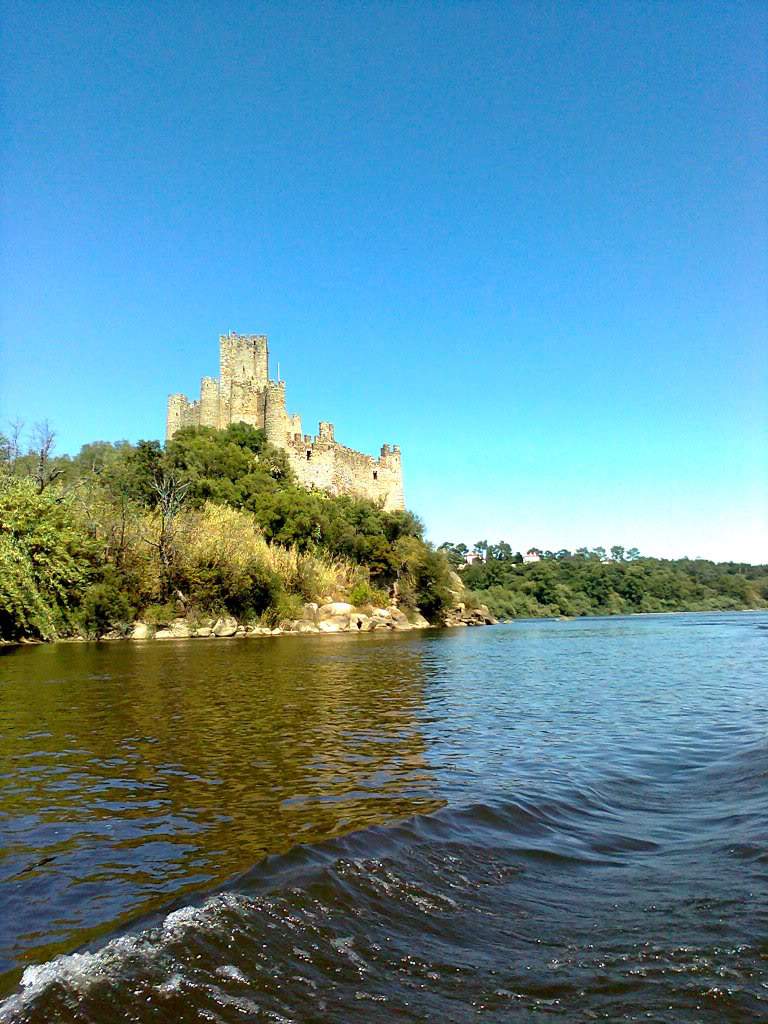 ai1229.photobucket.com_albums_ee475_blueorquidea_almourol_Fotografia0073.jpg