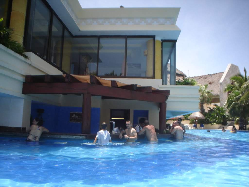 ai1237.photobucket.com_albums_ff464_CarpeDiemMan_DSC00091.jpg