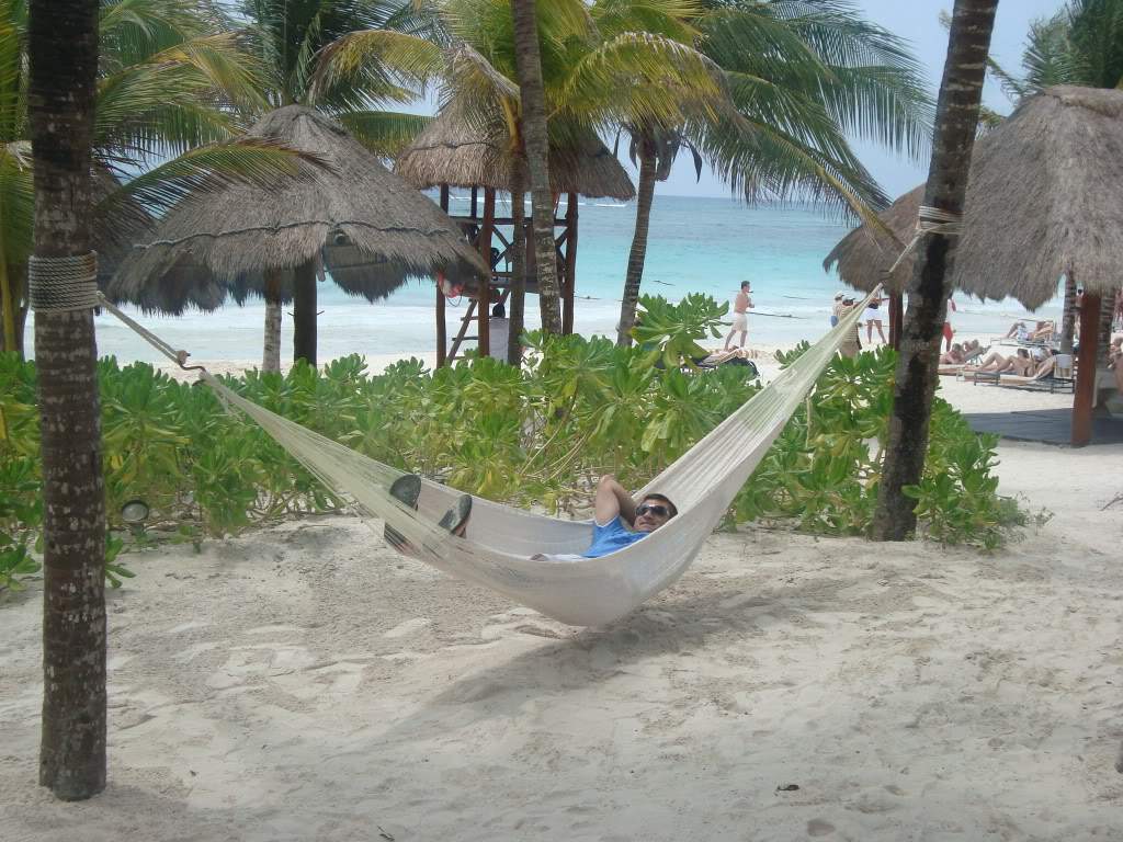 ai1245.photobucket.com_albums_gg591_laroc28_DSC01545.jpg