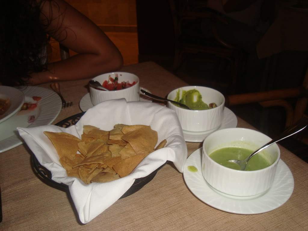 ai1245.photobucket.com_albums_gg591_laroc28_DSC01680.jpg